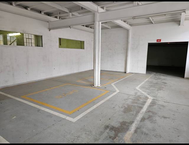 627M² FACTORY TO LET IN KYA SANDS